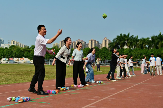 1743995401964192.png image.png